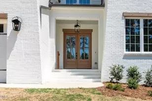 621 Duke Dr, Raleigh, NC 27609 - Photo 2