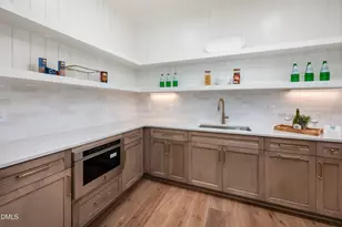 621 Duke Dr, Raleigh, NC 27609 - Photo 32