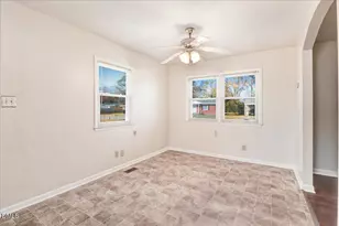 206 Herbert St, Goldsboro, NC 27530 - Photo 14