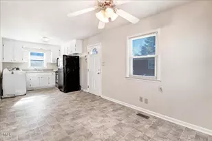 206 Herbert St, Goldsboro, NC 27530 - Photo 12