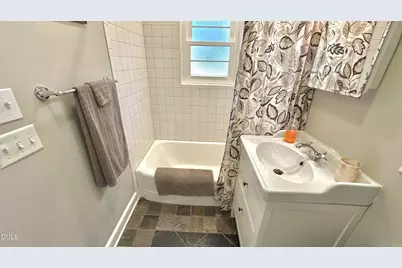 316 N Cameron Street, Hillsborough, NC 27278 - Photo 32