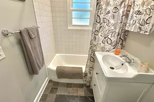 316 N Cameron St, Hillsborough, NC 27278 - Photo 32