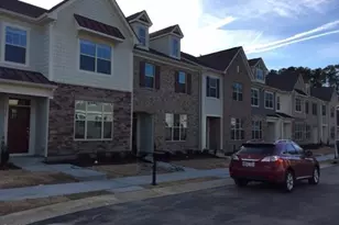 1323 Lakestone Village Ln, Fuquay Varina, NC 27526 - Photo 2