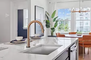 1051 Zelkova Ln, Chapel Hill, NC 27517 - Photo 10