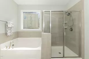 1009 Crescent Moon Ct, Durham, NC 27712 - Photo 32