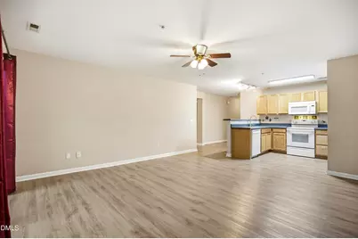 3000 Trailwood Pines Lane #103, Raleigh, NC 27603 - Photo 6