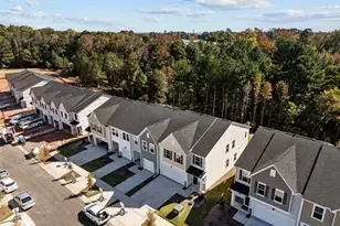 2202 Tulip Bloom Ln, Morrisville, NC 27560 - Photo 4