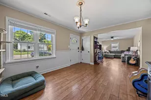 113 Joy St, Dunn, NC 28334 - Photo 8