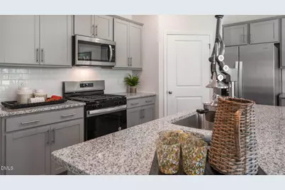 204 Lightfoot Lane, Hillsborough, NC 27278 - Photo 6