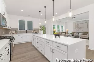 143 Benson Vlg Dr, Benson, NC 27504 - Photo 6