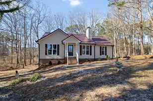 113 Chatham Ct, Archer Lodge, NC 27527 - Photo 2
