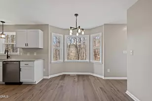 113 Chatham Ct, Archer Lodge, NC 27527 - Photo 12