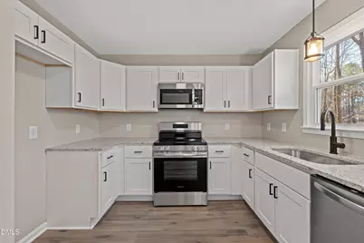 113 Chatham Court, Archer Lodge, NC 27527 - Photo 14