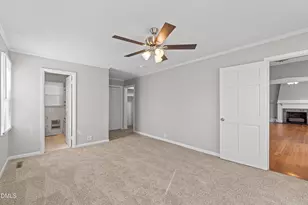 203 S Pender St, Fremont, NC 27830 - Photo 8