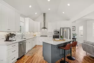 612 E South St, Raleigh, NC 27601 - Photo 2