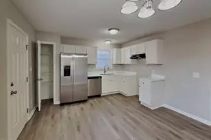 149 Cambridge Elm Dr, Clayton, NC 27520 - Photo 4