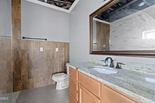 4961 Wayne Memorial Dr, Goldsboro, NC 27534 - Photo 14