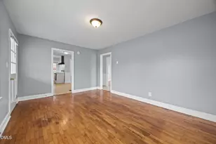 210 E Green St, Franklinton, NC 27525 - Photo 8