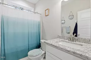 111 Oak St, Selma, NC 27576 - Photo 14