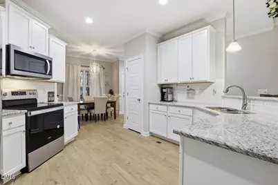 111 Oak Street, Selma, NC 27576 - Photo 8