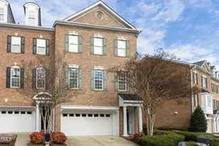 309 Bridgegate Dr, Cary, NC 27519 - Photo 6