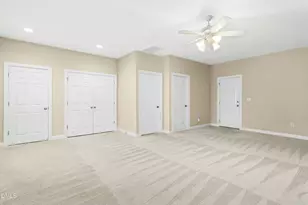 309 Bridgegate Dr, Cary, NC 27519 - Photo 8