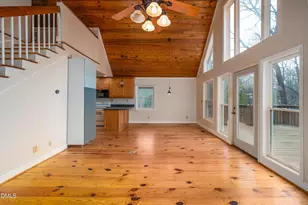 702 N Ivey Ave, Siler City, NC 27344 - Photo 12