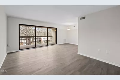 500 Umstead #Unit 303c, Chapel Hill, NC 27516 - Photo 2