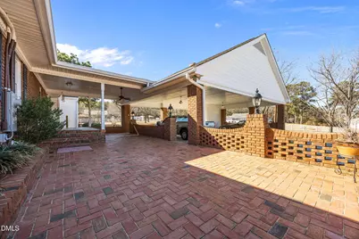 4943 U.S. 301, Dunn, NC 28334 - Photo 6