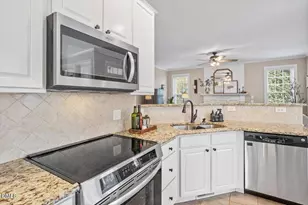 100 Saranac Ridge Dr, Holly Springs, NC 27540 - Photo 18