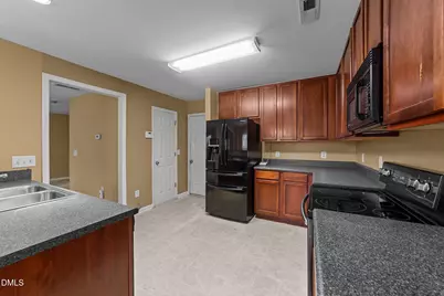 112 Trevor Ridge Drive, Holly Springs, NC 27540 - Photo 18