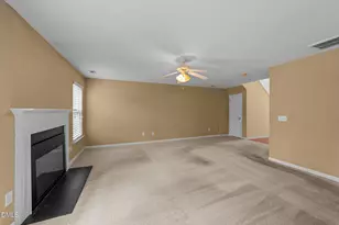 112 Trevor Ridge Dr, Holly Springs, NC 27540 - Photo 14