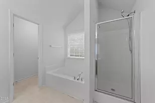 112 Trevor Ridge Dr, Holly Springs, NC 27540 - Photo 32