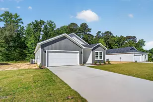 110 Muscovy Dr, Four Oaks, NC 27524 - Photo 2