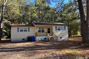 558 Horseshoe Rd, Fayetteville, NC 28303 - Photo 2