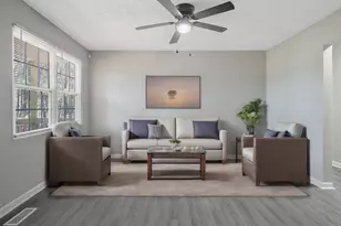 558 Horseshoe Rd, Fayetteville, NC 28303 - Photo 8