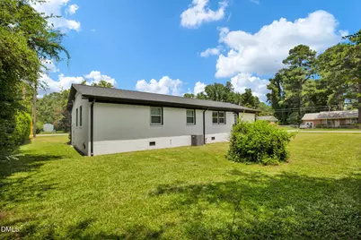 7001 Bronwyn Street, Fayetteville, NC 28314 - Photo 28