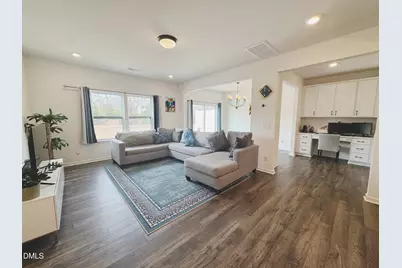 106 Periwinkle Place, Clayton, NC 27527 - Photo 4