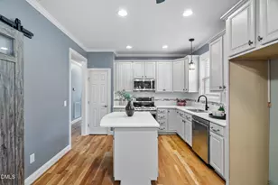 608 Skygrove Dr, Holly Springs, NC 27540 - Photo 12