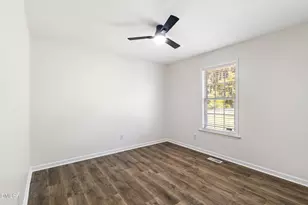 106 Hilltop Dr, Four Oaks, NC 27524 - Photo 8