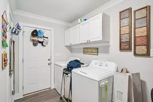 8024 Deer Meadow Dr, Apex, NC 27539 - Photo 14