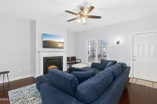 318 Madison Grove Pl, Cary, NC 27519 - Photo 4