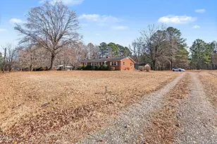 3312 Hamlin Rd, Durham, NC 27704 - Photo 6