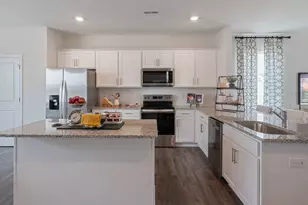 827 Washington St, Fuquay Varina, NC 27526 - Photo 16