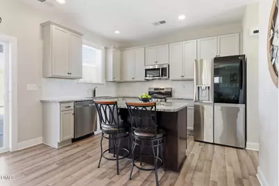 95 Kingsly Drive, Clayton, NC 27527 - Photo 6