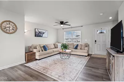 304 Dianella Street, Wendell, NC 27591 - Photo 4