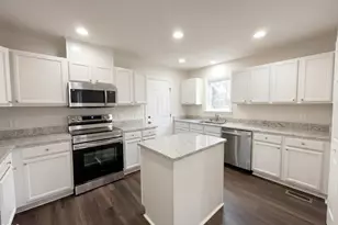 604 Eastway Ave, Durham, NC 27703 - Photo 2