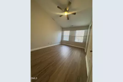 8032 Sycamore Hill Lane, Raleigh, NC 27612 - Photo 6