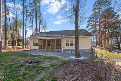 102 Lakeview Drive, Four Oaks, NC 27524 - Photo 32