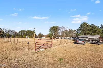 375 Camelia Road, Benson, NC 27504 - Photo 24